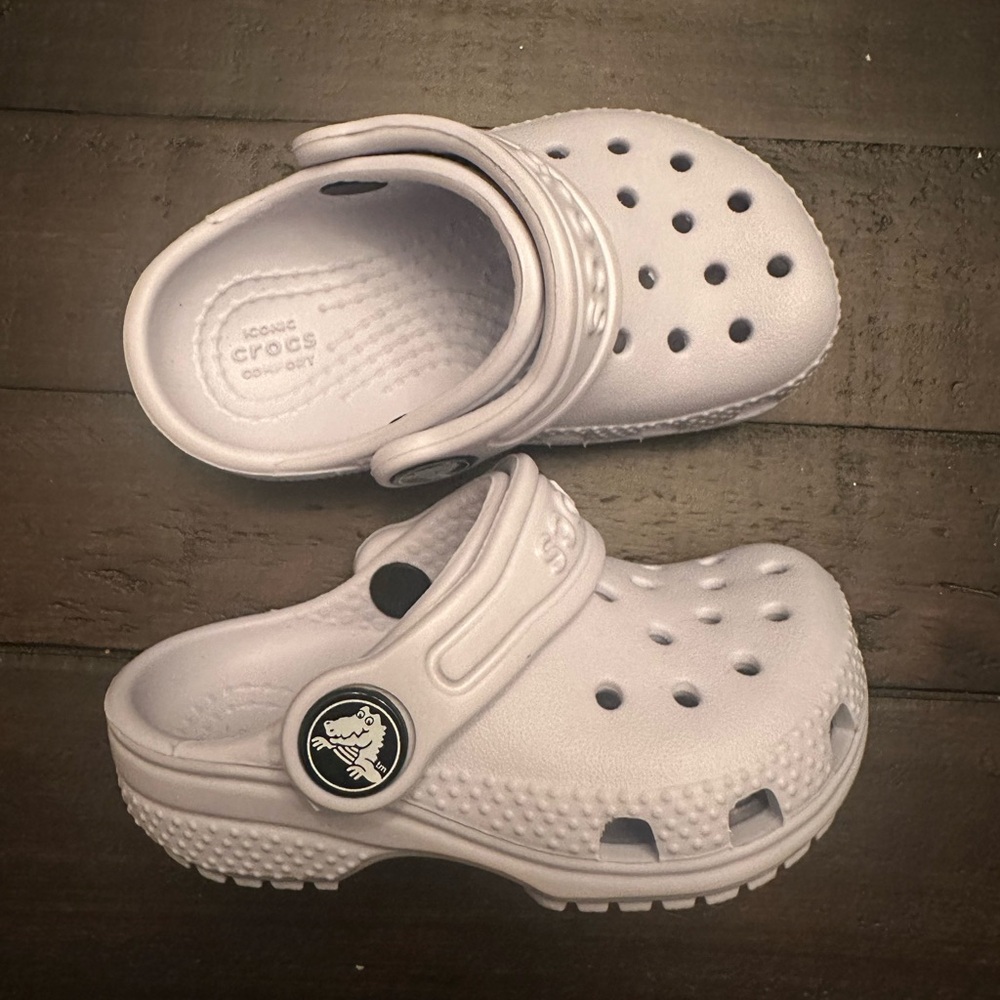 CROCS Kids Classic Slippers - light gray